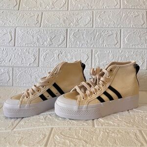 NEW Adidas Nizza Platform Lace Up Mid Shoes Wonder Beige Size US 7